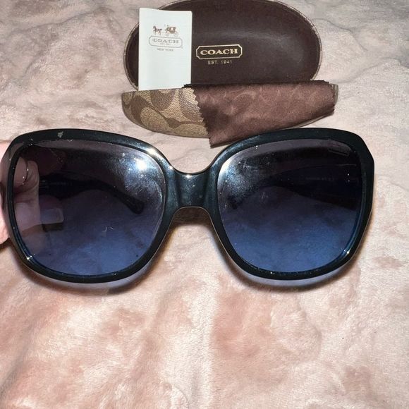 NWOT * RARE * AUTHENTIC BLUE FRAMED COACH SUNGLASSES. main image 5